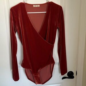Madewell Velvet Wrap Bodysuit in Rust